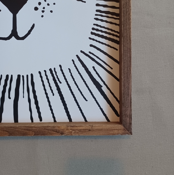 Lion Wall Art - Picture 4 of 10
